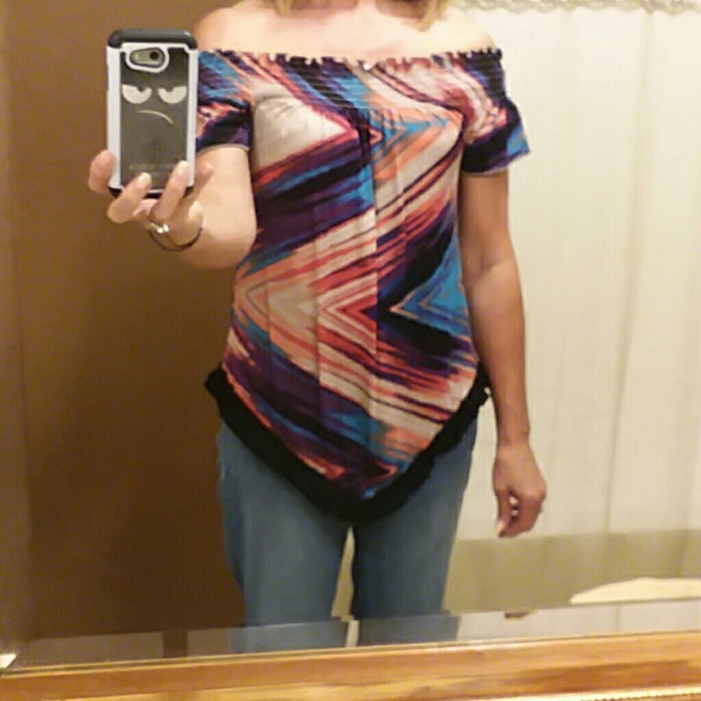 Shannon Ford top